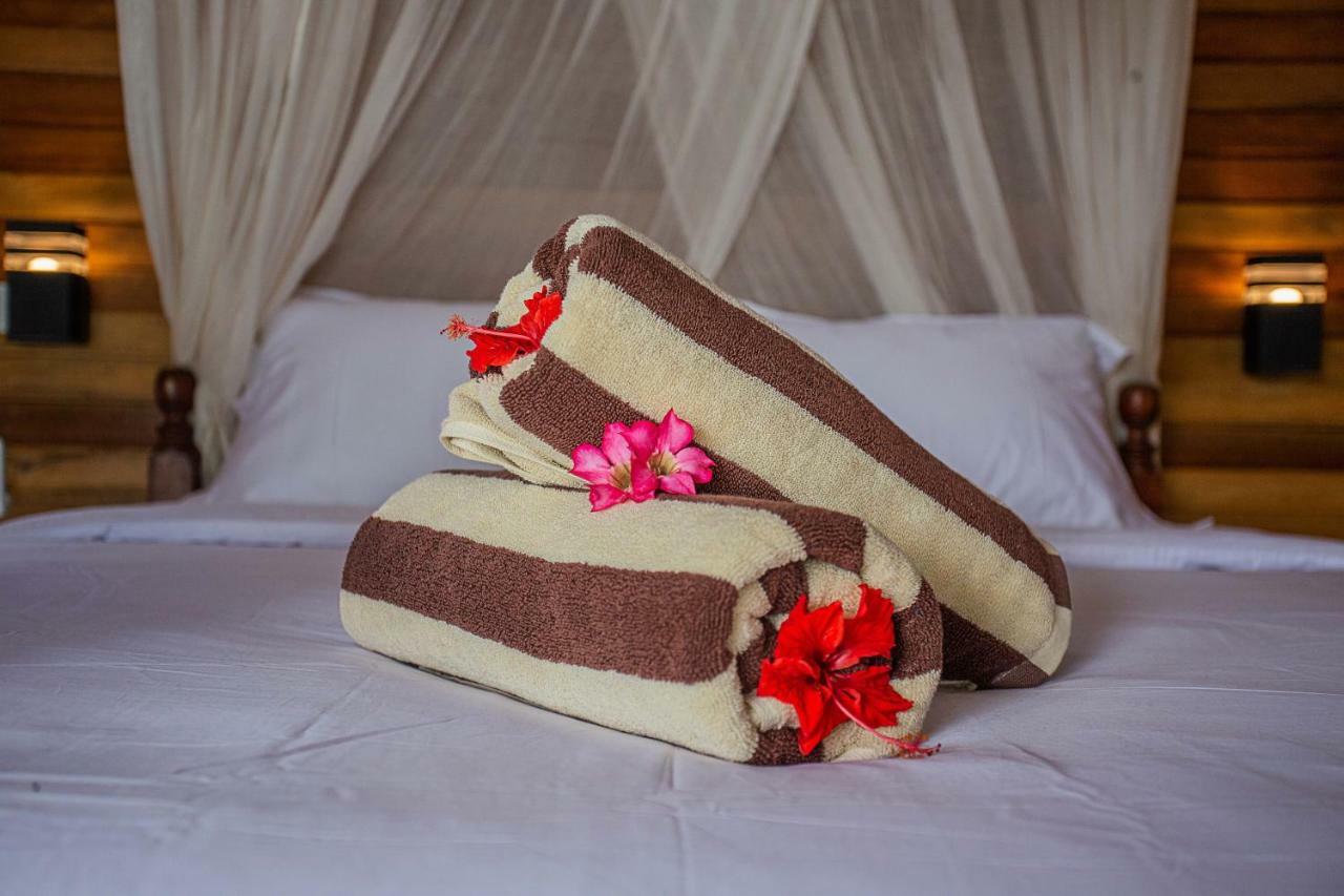 Wooden Beach Sunset Cottages Lembongan Εξωτερικό φωτογραφία