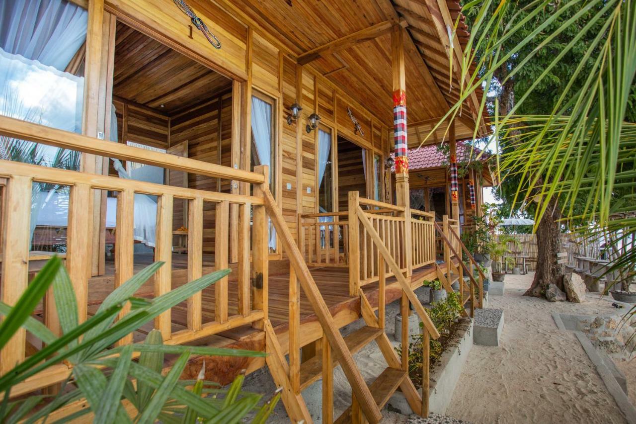 Wooden Beach Sunset Cottages Lembongan Εξωτερικό φωτογραφία